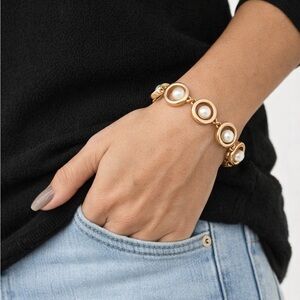 Karl Lagerfeld Gold and Pearl Circle Bracelet NWOT